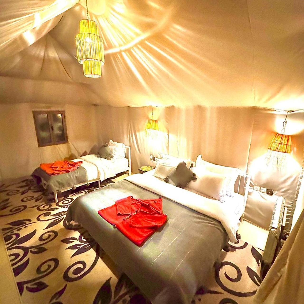 Merzouga Horizon Luxury Camp Extérieur photo